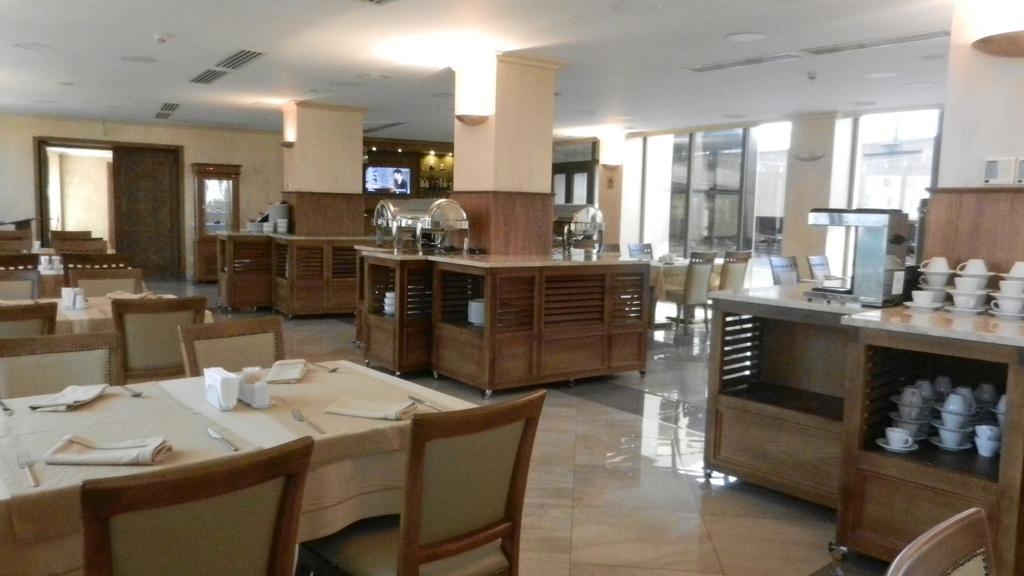 Mimino Apartment Deluxe First Line Batumi Luaran gambar